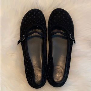 Nurture Mary Janes shoes